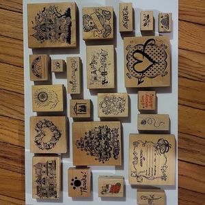 CLOSET BLOWOUT!  ✨️ Rubber stamp set of 22 stamps